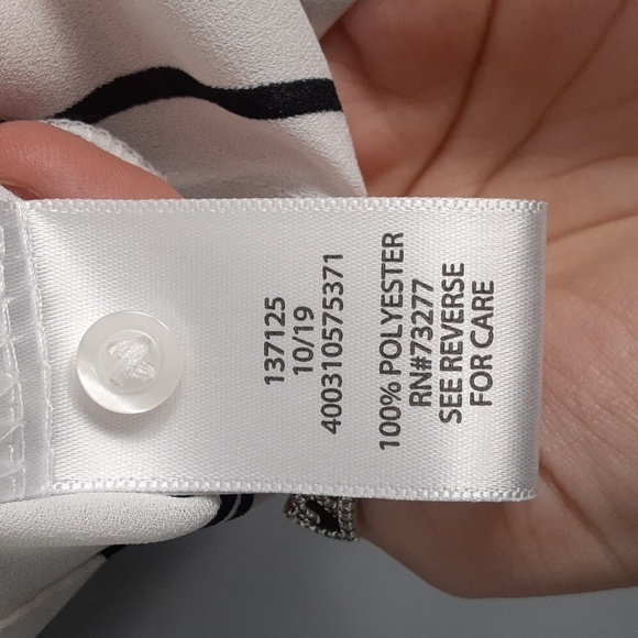 Candie's Striped Black Cream Ivory White Pinstripe Long Sleeve Button Down Top - Picture 9 of 9